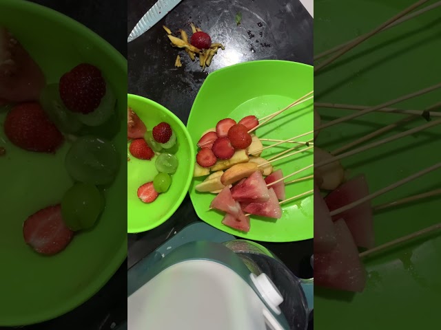 ES KULKUL VIRAL KHAS DAPUR MAMA FATHAN class=