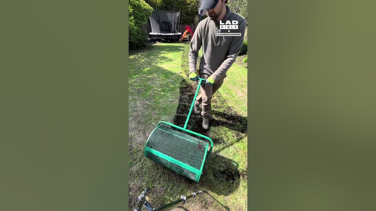 top-dressing-a-lawn-is-so-satisfying-youtube