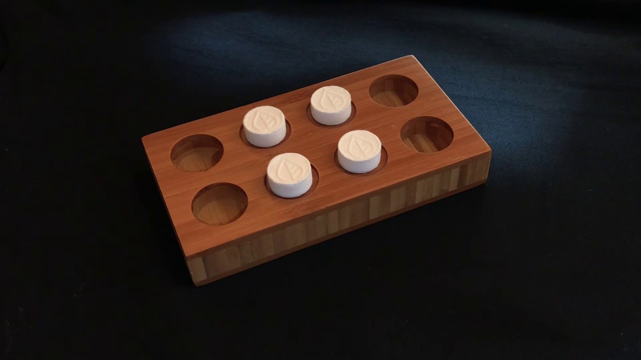 PORTAWIPES compressed towels with carrying case and bamboo trays