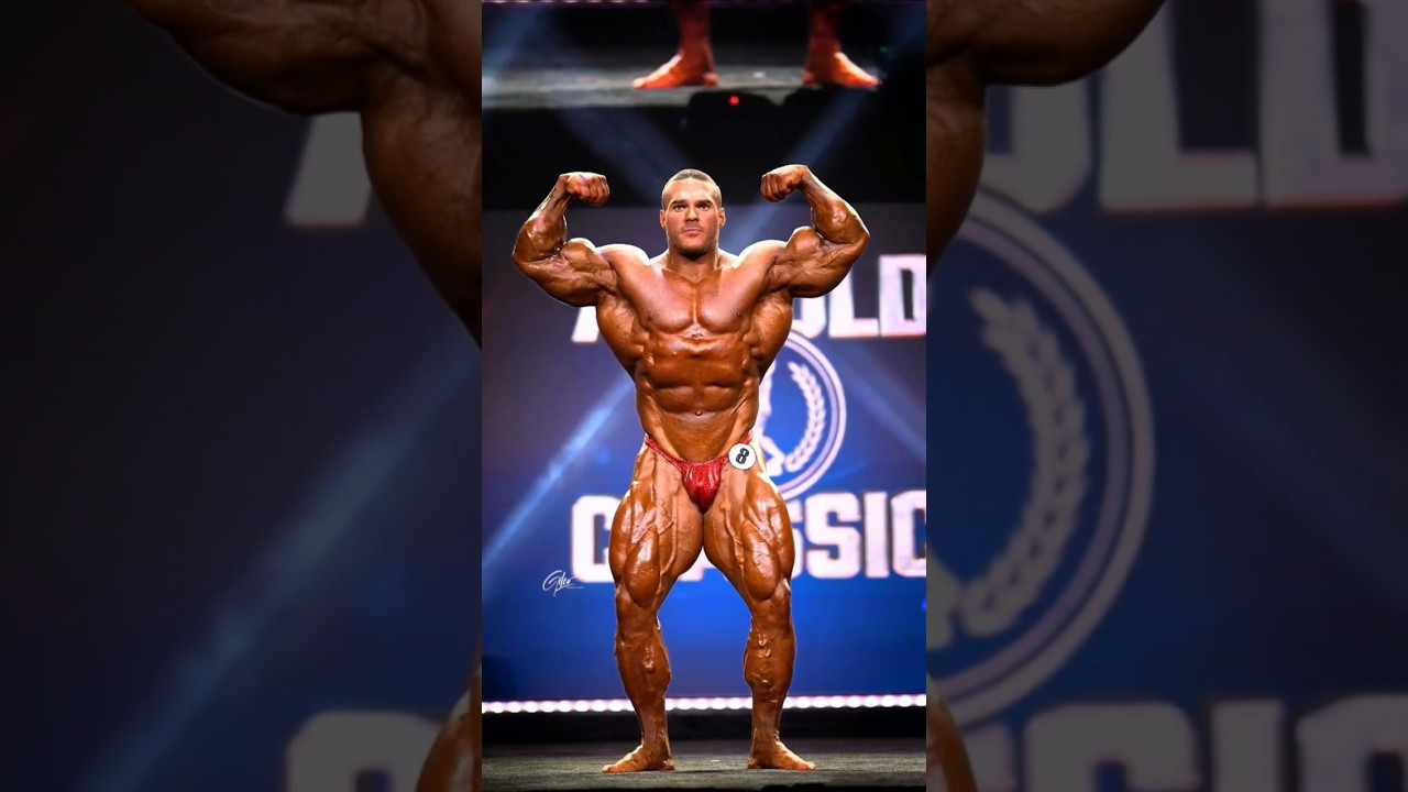 NICK WALKER POSING ARNOLD CLASSIC😱