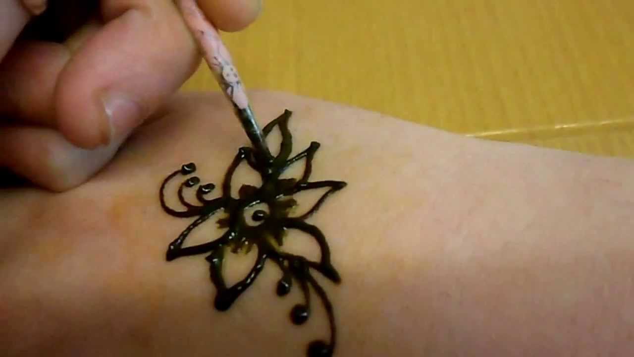 A Very Easy Beginner Henna Design Youtube
