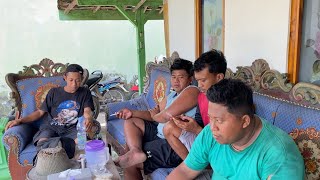 Download Lagu PODO MLUMPUK TIBAK E AREP NJALUK BAYARAN OALAH LHAWONG AREP TAK SILEH SEK KOK DUWITE MP3