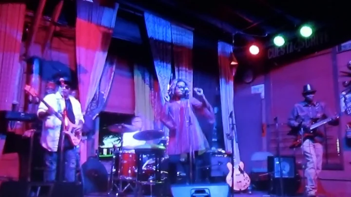Gwendolyn Burton - A Tribute to the Queen of Soul ...