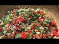 مهما كان الأكل حلو من غير سلطة الفلاحي ما يكملش