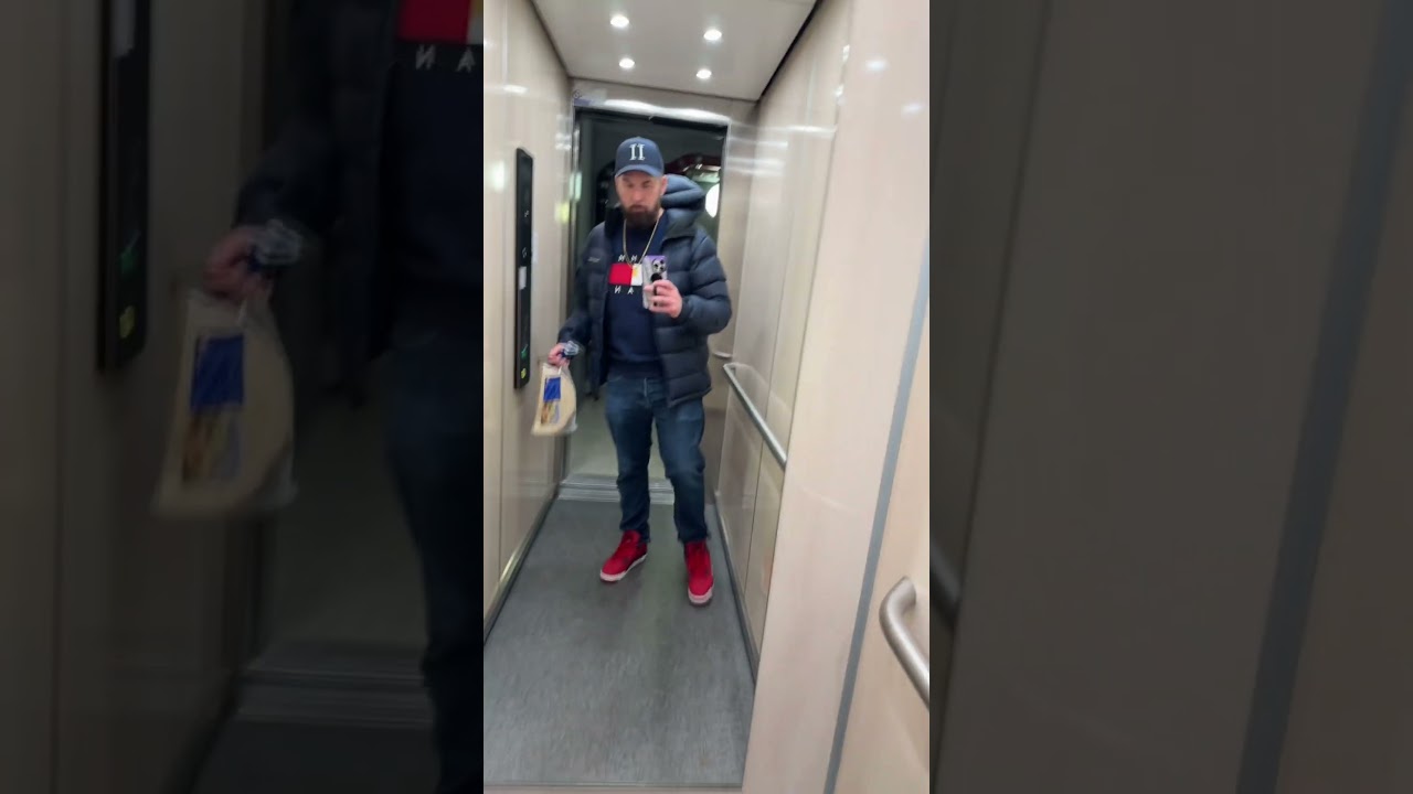 Air Jordan 4 Retro SE 'FIBA' 2019