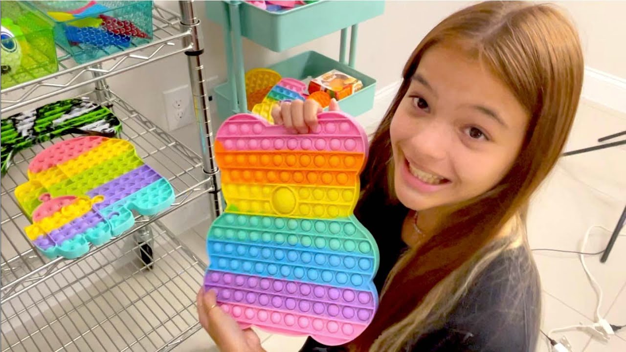 FIZ COMPRAS NA MAIOR LOJA DE FIDGET TOYS!!