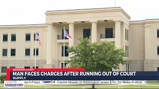 Oak Island man accused of running from courthouse arrested after brief chase