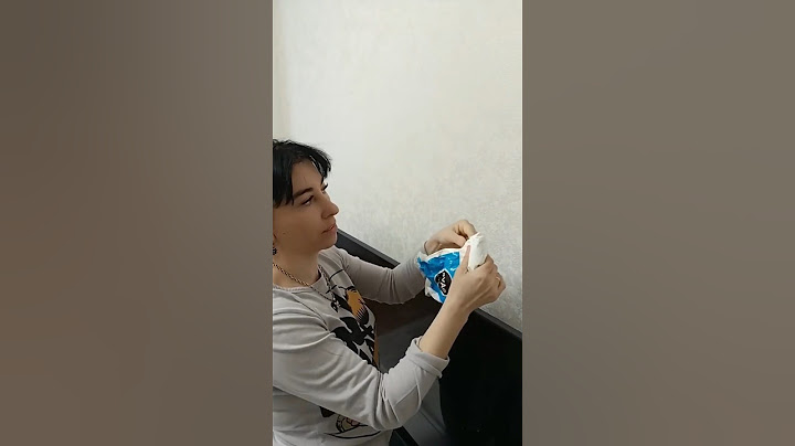 Как можно подклеить обои если стык отклеился или разошёлся