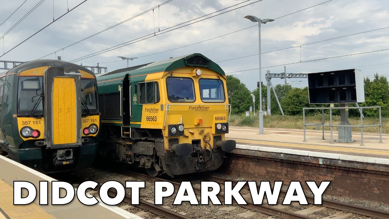 Trains at Didcot Parkway - YouTube