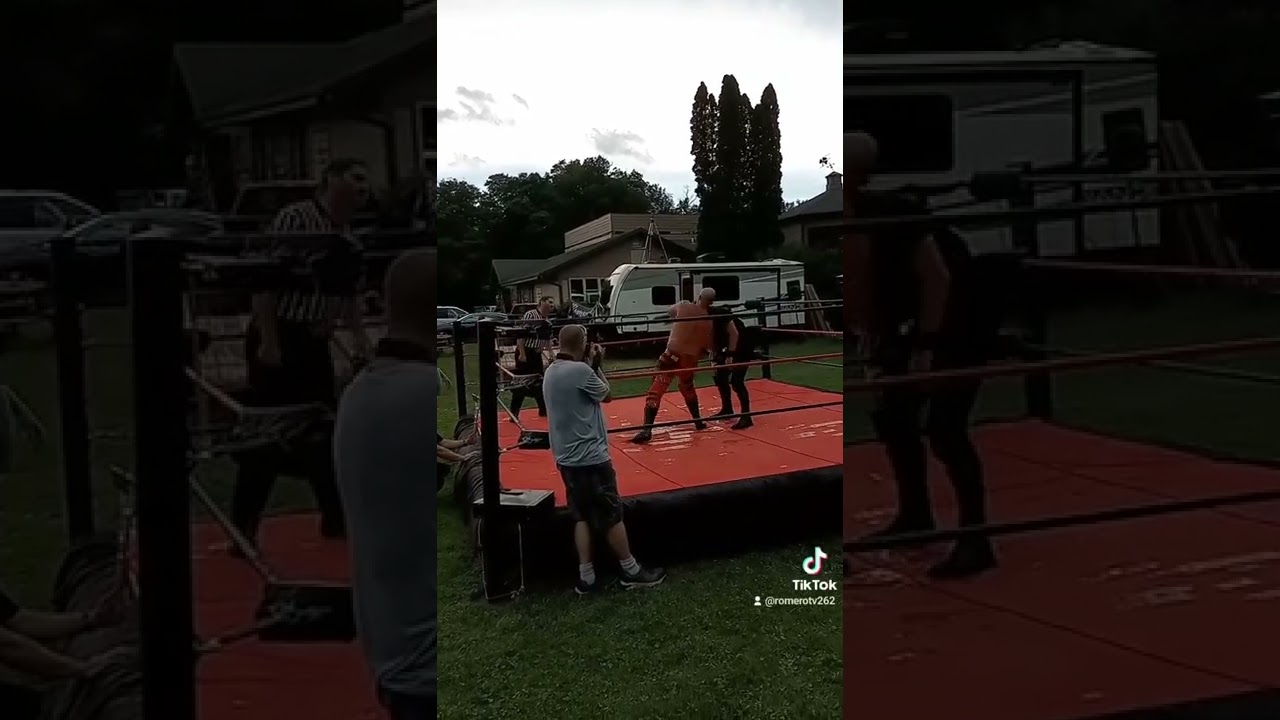 #indywrestling