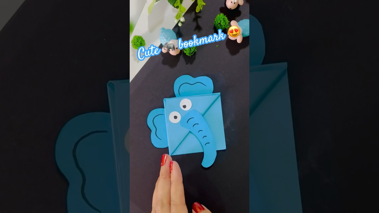 Cute elephant 🐘 bookmark 🔖 😍