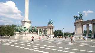 Budapests Square Amazing