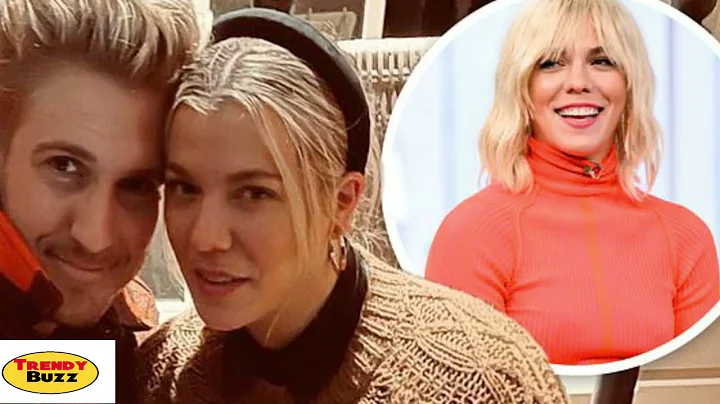 Kimberly Perry revealed about her and Johnny Coste...