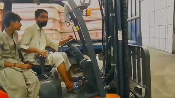 Unload Pallet From Truck With Forklift @ForkliftSkills EP: 21