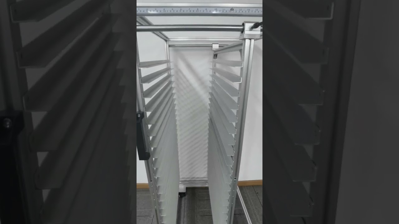 スクリーン ラック・製版保管・ライド式でフレームのサイズを自由に