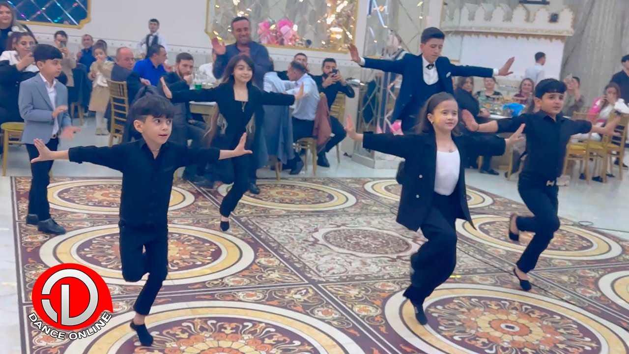 Vefali Reqsi Toylarin Sevimli Reqsi Oldu 😍 Üreyi Zeif olanlar İzlemesin