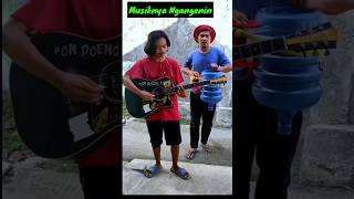 Download Lagu Pengamen Asik #lucu #komedi MP3