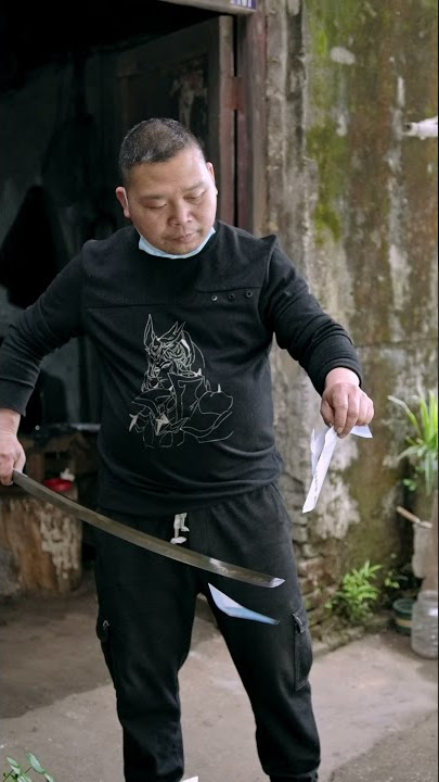 How do you sharpen a katana to make it sharp?#Shorts #katana