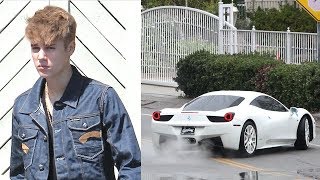 November 16, 2012 - justin bieber drives around beverly hills in his
ferrari, he greets the paparazzi with a little sign language. for all
latest celebri...