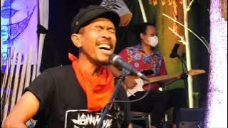 Tuhan dan Kegelisahan - Iksan Skuter feat Ki Ageng Ganjur (Live Session)