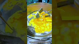 How Rotating Egg Stream Folds Liquid Layers Into Perfect Tamagoyaki Rolls