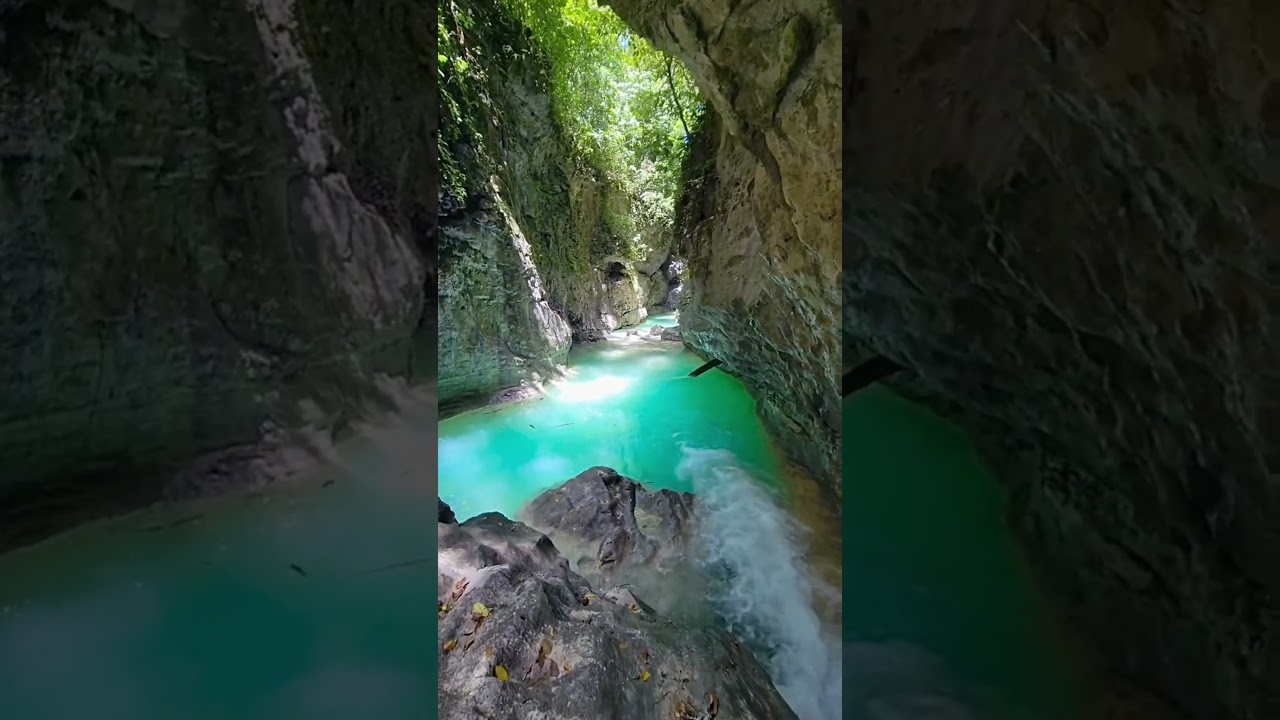Hidden River in the Heart of the Mountains 🌿🏔️