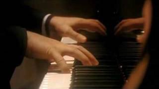Barenboim plays Beethoven Sonata No. 4 in E flat Major Op. 7 "Grand Sonata", 2nd Mov.