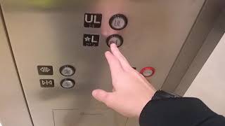 Montgomery Kone Hydraulic Elevator in JCPenney at Mid Rivers Mall | St. Peters, MO