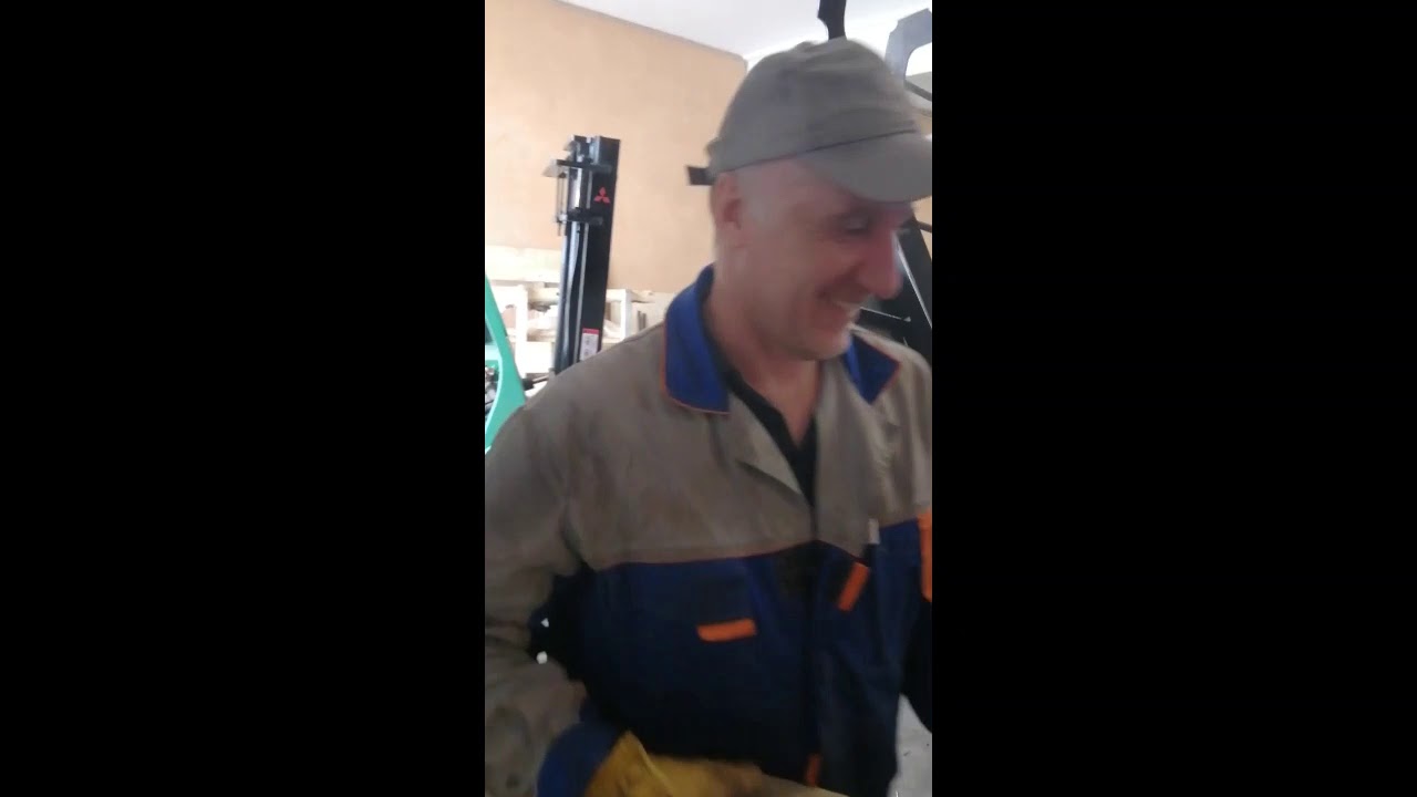 Строим лодку из металла SRPAY 27 (Bruce Roberts). Шаг 2: Сборка на прихватках.