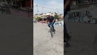 La sorpresa de UN NIÑ0 al verte MONTANDO BMX 🥺🔥#shorts