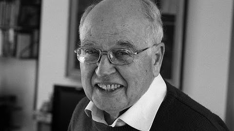 Dialogue with Sir Michael Atiyah [2009]