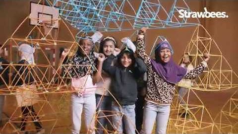 School building a large Sierpinski Pyramid with Strawbees!