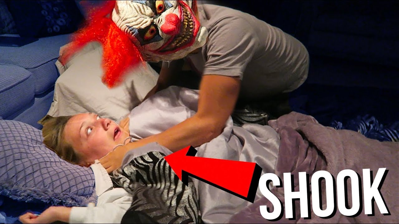 Extreme Clown Prank On Sister Gone Too Far Youtube
