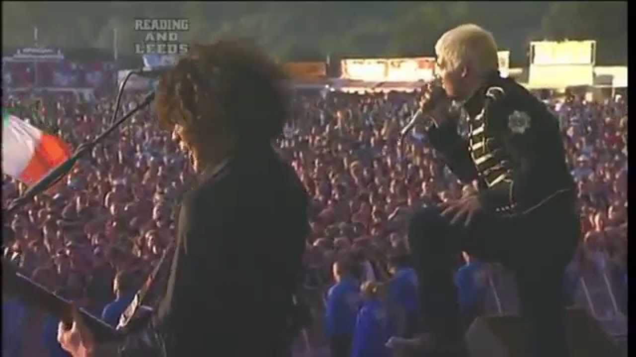 House of Wolves - My Chemical Romance (Live at Reading and Leeds 2006)