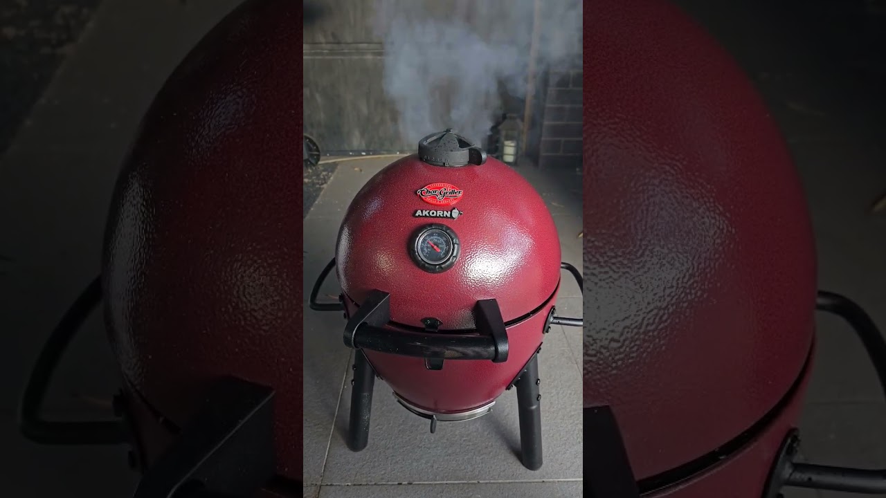 BBQing on my new Char-Griller Akorn Jr #shorts #bbq