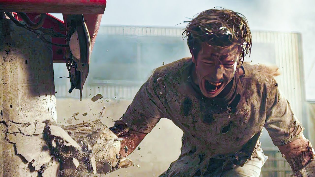 GAROTO ACORDA NA ÁREA 51 COM PODEROSAS PRÓTESES ALIENÍGENAS EM VEZ DE SEUS BRAÇOS!