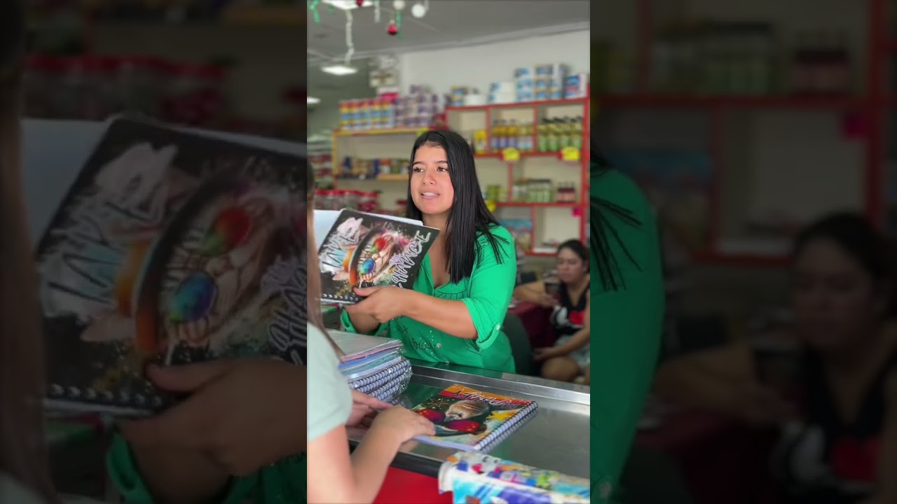 Decidió vender los útiles escolares que cada año donaban y al final fue descubierta de esta forma