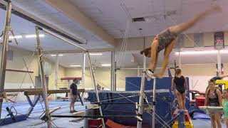 Toe hand - toe up on bars