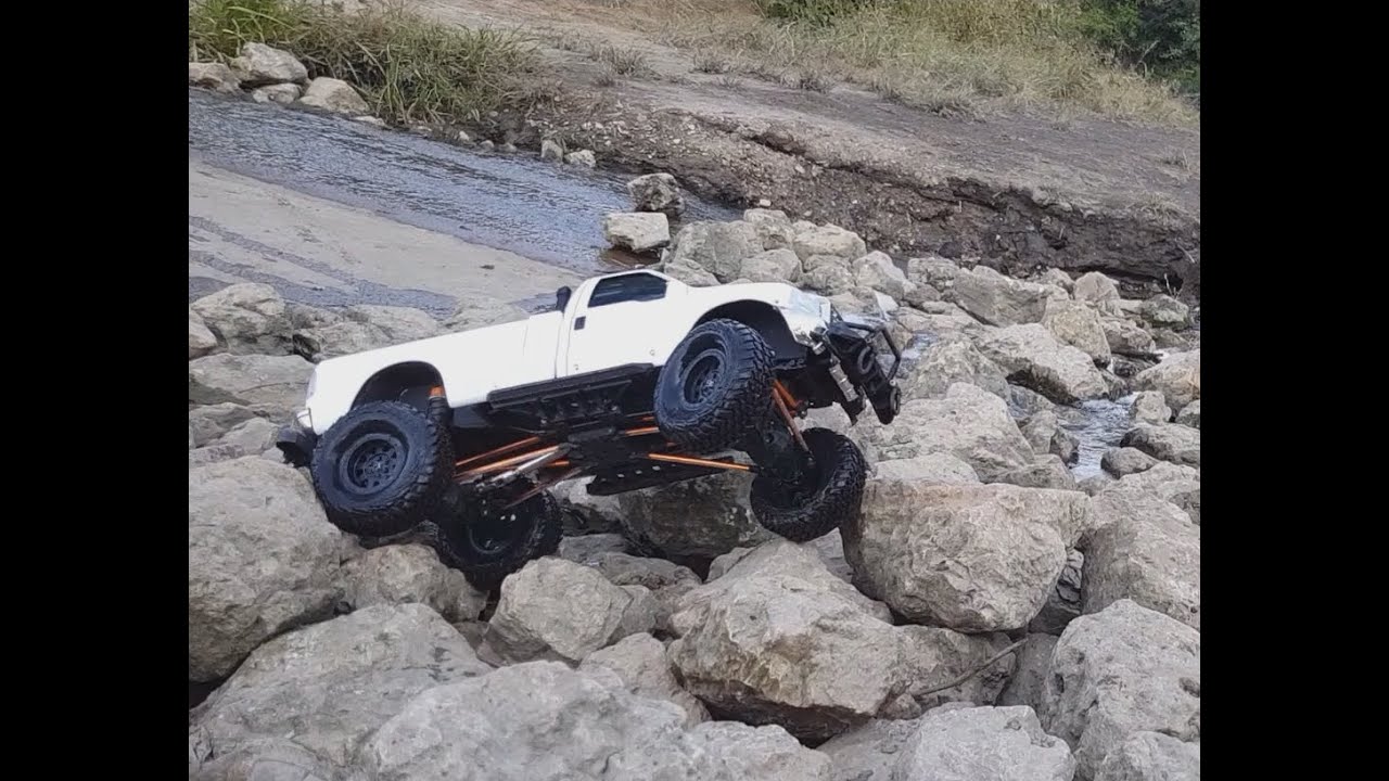 GRANDO 1:10 Scale RC Rock Crawler