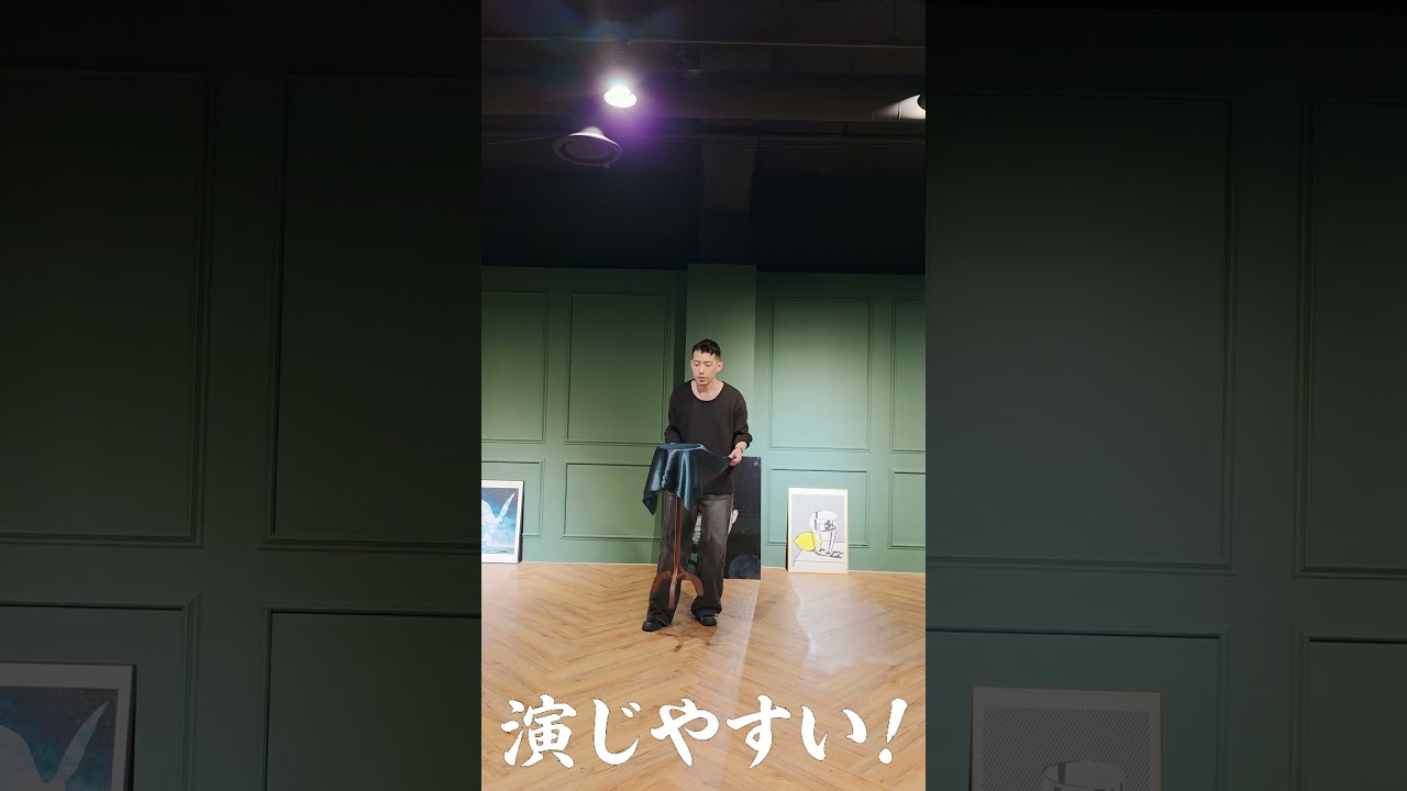 韓国新作フローティングテーブル | Park Yeon Soo - コリアマジック 