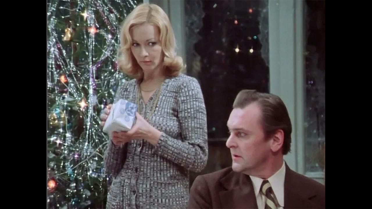 Ирония судьбы главные герои. Ирония судьбы 1976. Женя лукашин ирония судьбы. Брыльска и мягков в иронии судьбы. Ирония судьбы 1976.