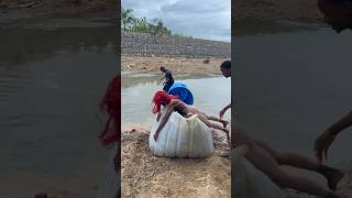 Cangrejo, que muerden como nunca agresivos, sin mirar video de Cangrejo, le volvió y me botó ￼