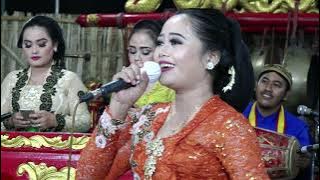 TEMBANGKANGEN VOC. RINI EPLEKEDUT // MUDO LARAS