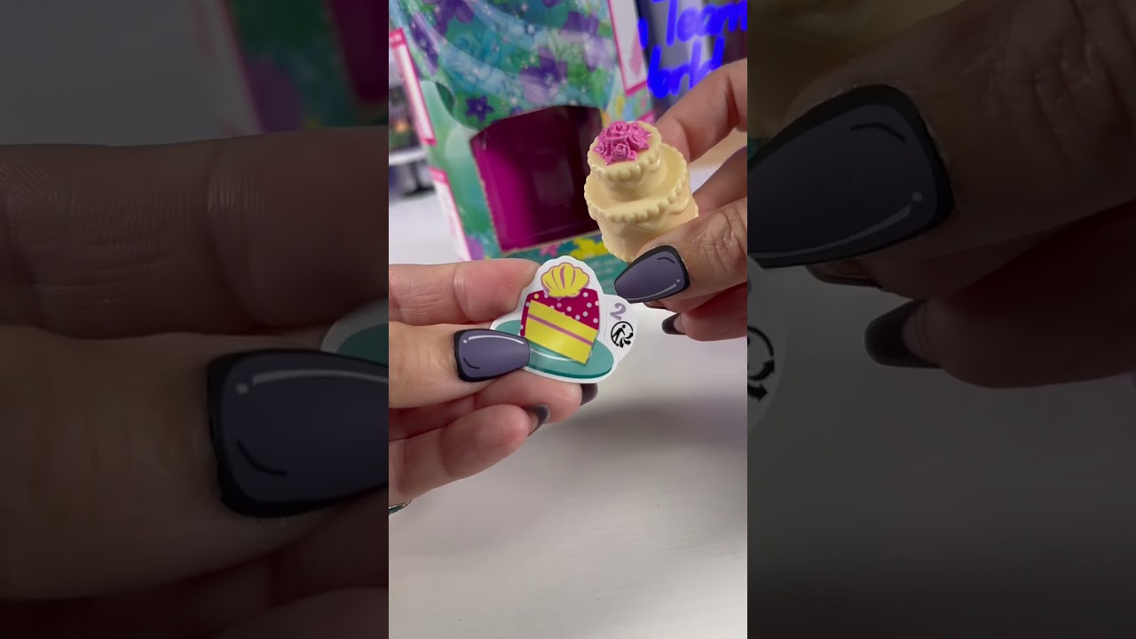 Disney Princess Ariel Spin & Reveal 