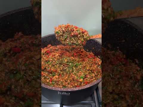 أنا بعمل يالنجي خطير حد و حامض و منغنغ مع إضافة مكون سري مميز رح يعطيه نكهة رائعة