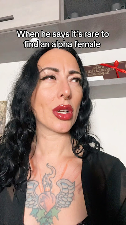 We’re pretty common 😅 #goddess #tattooed #dating