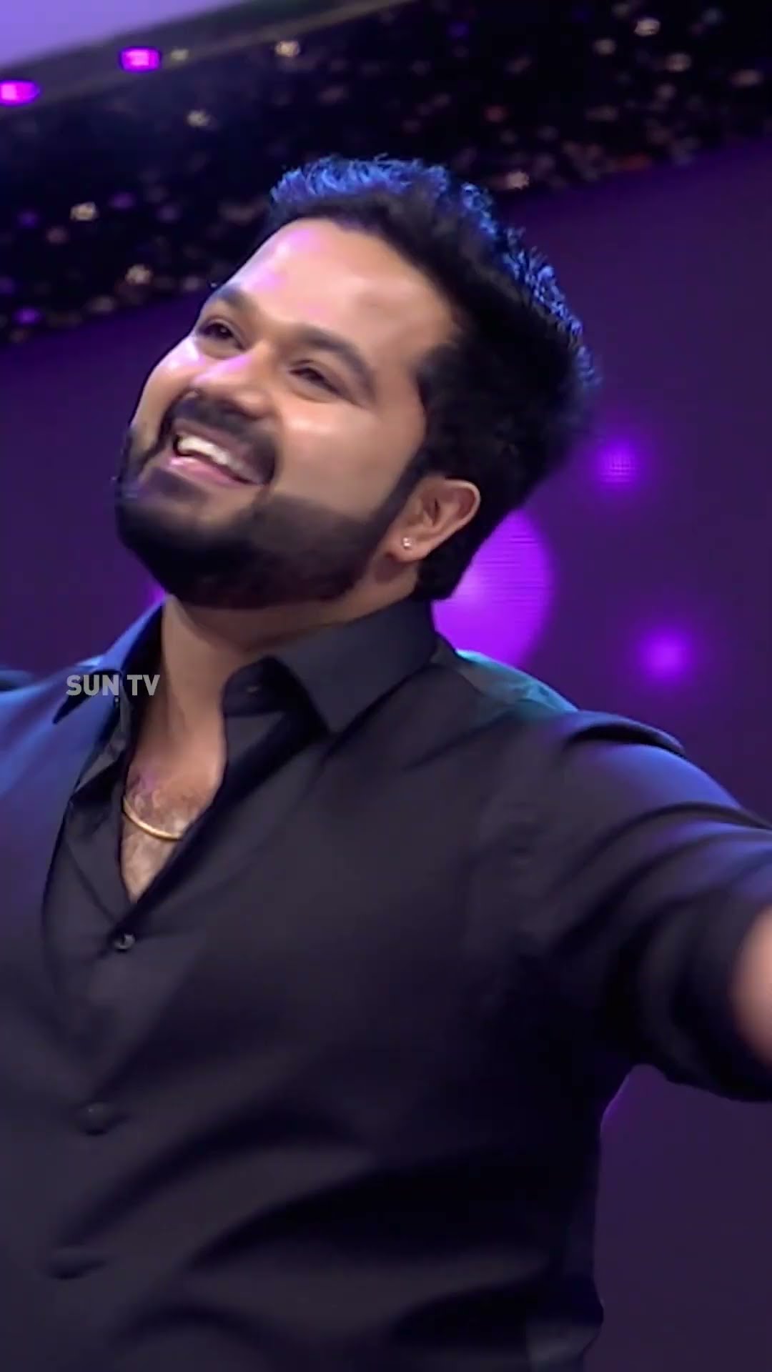 Kayal \u0026 Ezhil’s Adorable Dance Performance ❤️? | Sun Kudumbam Virudhugal 2025 | Sun TV