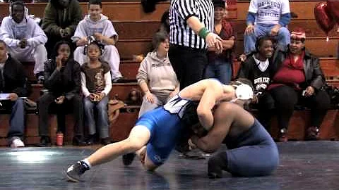 Wrestler without legs competes in tournament