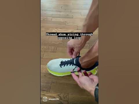 How runners tie their shoes