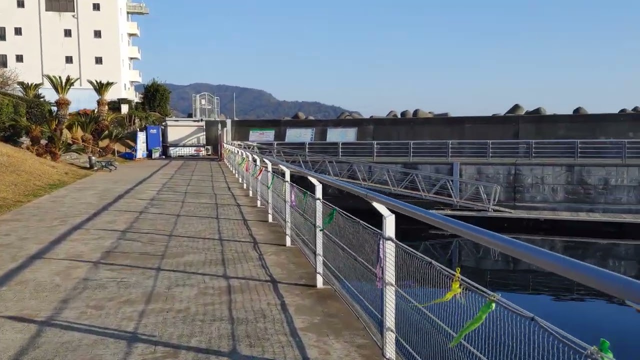 静岡県伊東市　道の駅 伊東マリンタウン　海　